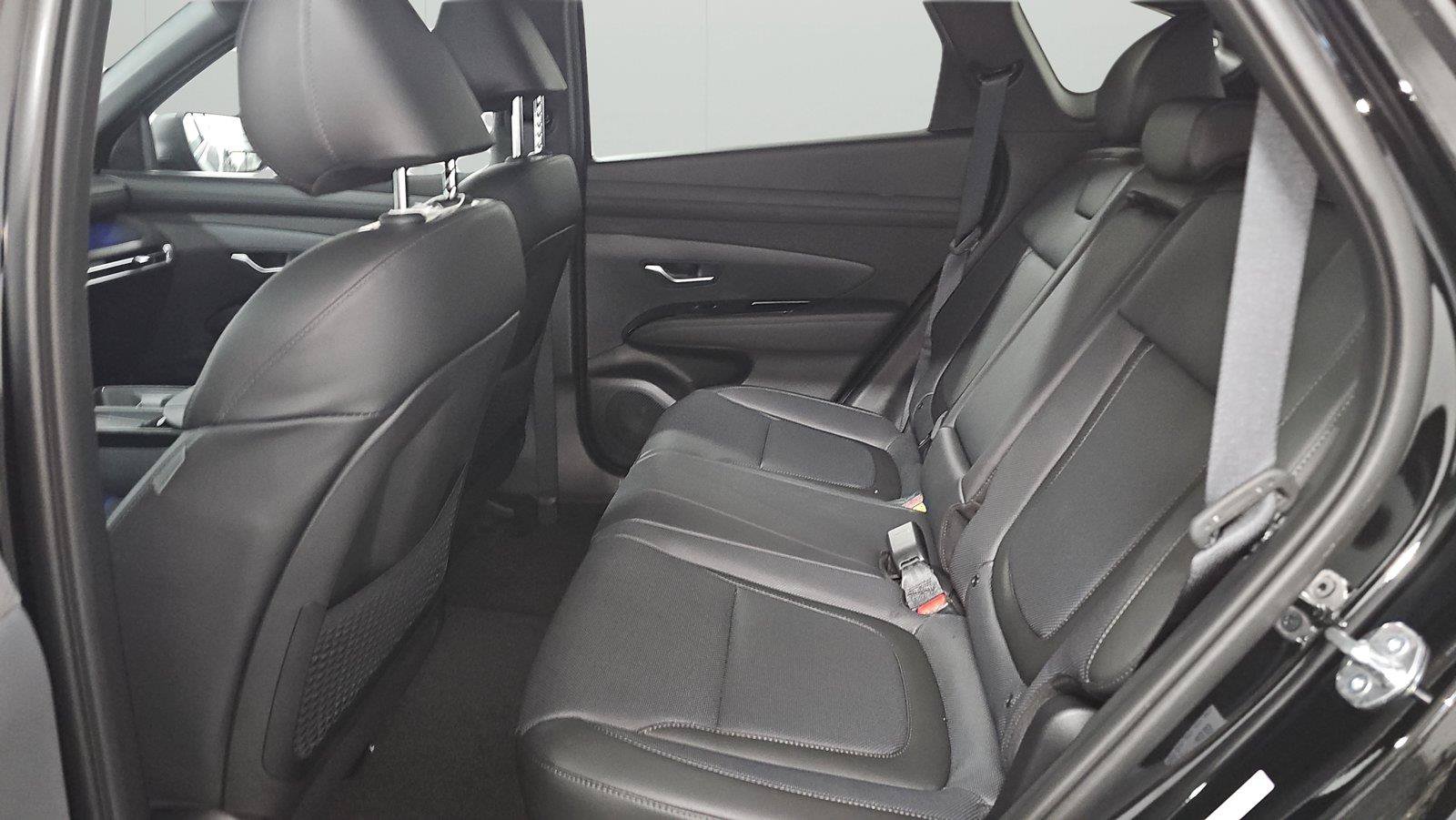 New 2026 Hyundai Tucson Limited AWD/4WD image 11