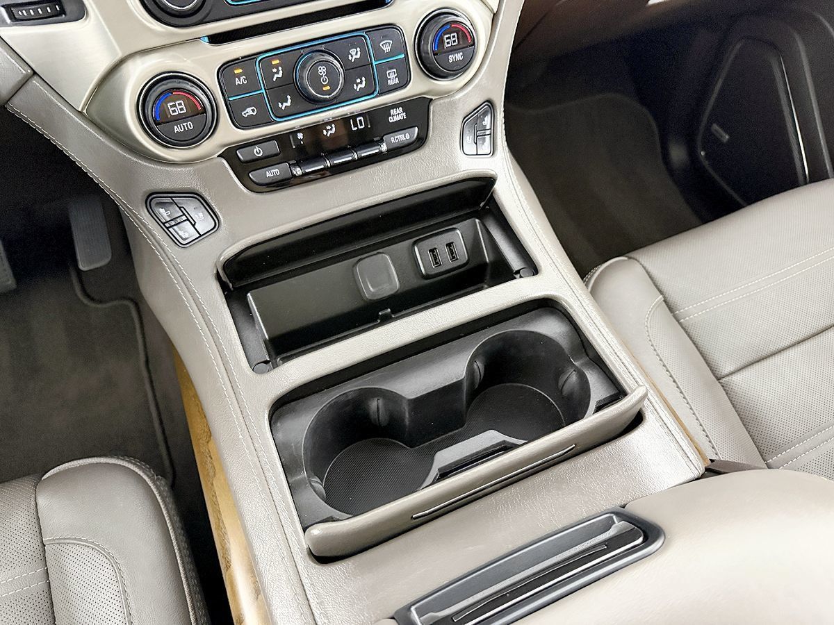 Used 2019 GMC Yukon Denali w/ Denali Ultimate Package AWD/4WD image 70