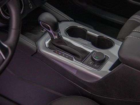 New 2025 Chevrolet Blazer LT w/ Convenience Package FWD image 43