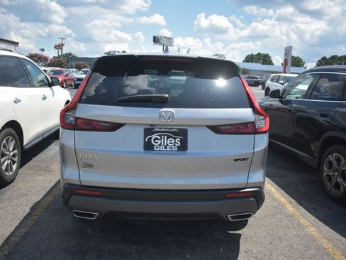 Used 2024 Honda CR-V Sport image 5