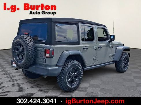Used 2022 Jeep Wrangler Unlimited Sport AWD/4WD image 6