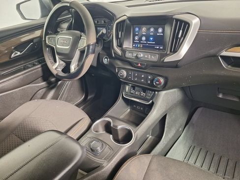 Used 2018 GMC Terrain SLE FWD image 25