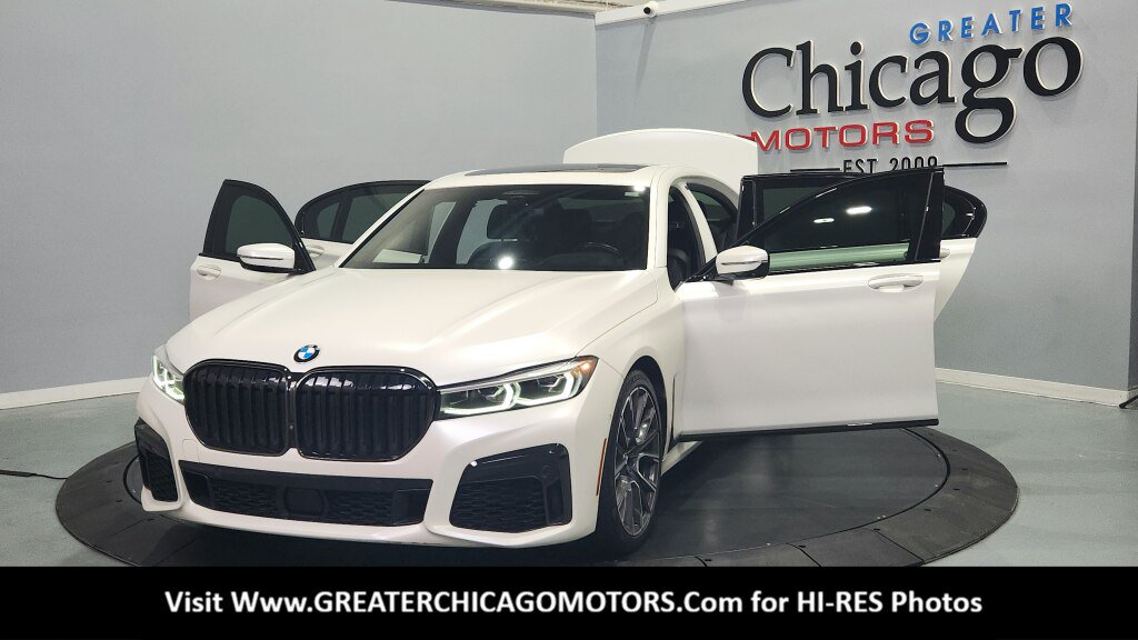 Used 2022 BMW 750i xDrive w/ Executive Package AWD/4WD image 17