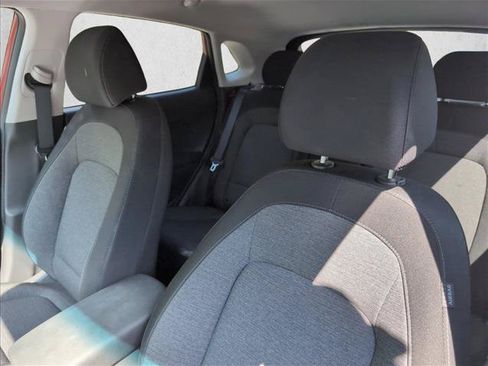 Certified 2023 Hyundai Kona SE FWD image 12