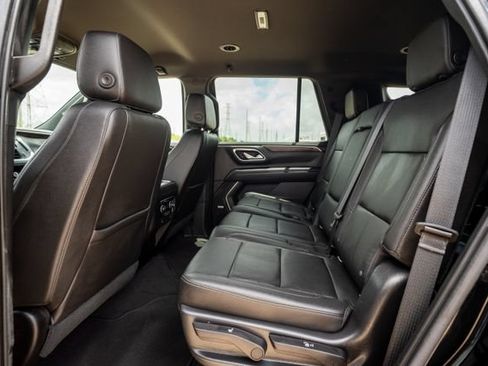 Used 2021 Chevrolet Tahoe LT RWD image 9