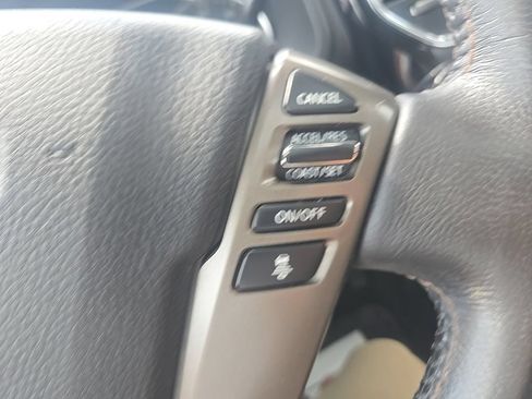 Used 2023 Nissan Titan Platinum Reserve w/ Moonroof Package AWD/4WD image 19