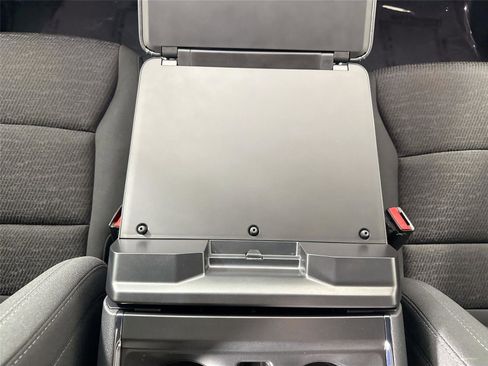 Used 2025 Ford F150 XLT w/ Equipment Group 302A MID image 32