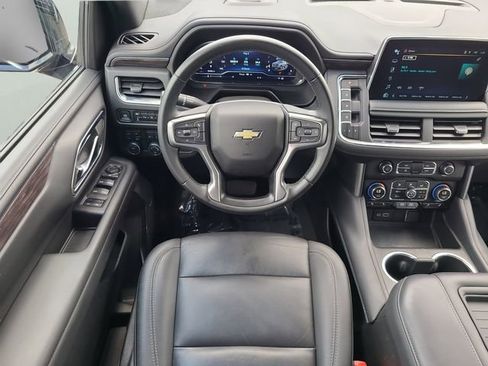 Used 2024 Chevrolet Suburban LT AWD/4WD image 13