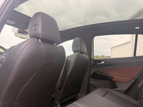 Used 2021 Volkswagen ID.4 Pro S RWD image 20