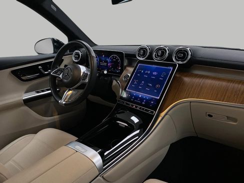 Certified 2023 Mercedes-Benz GLC 300 4MATIC image 18