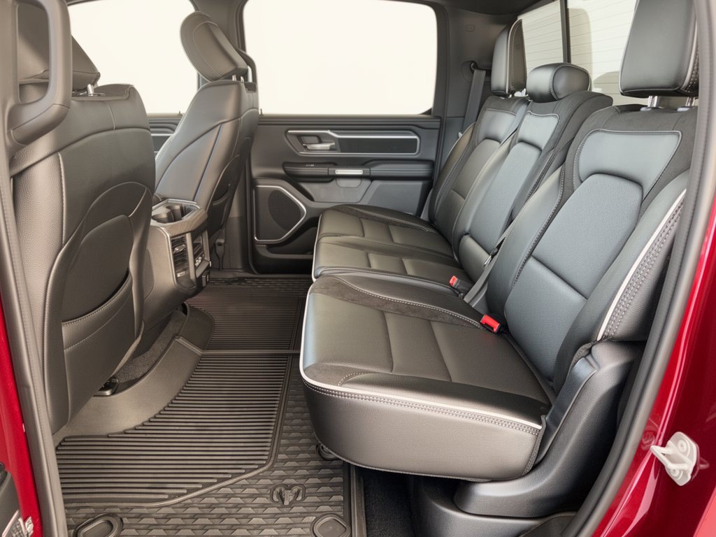 Used 2025 RAM 1500 Laramie w/ Sport Appearance Package AWD/4WD image 25