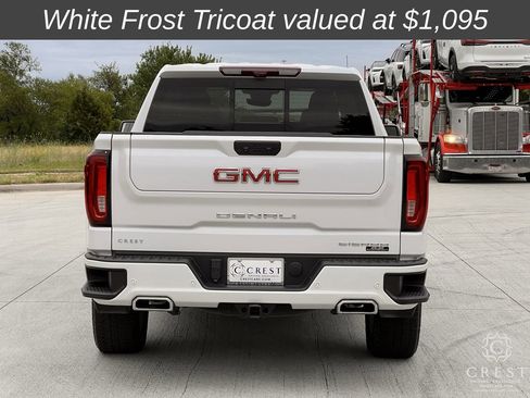 Used 2023 GMC Sierra 1500 Denali w/ Technology Package AWD/4WD image 4