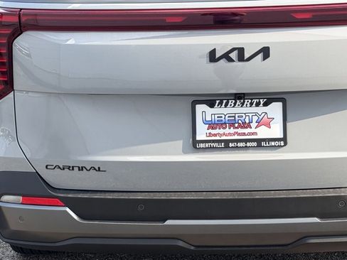 New 2026 Kia Carnival SX Prestige image 36