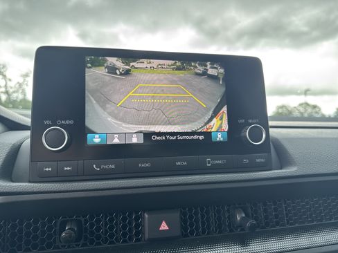 Used 2025 Honda CR-V EX image 20