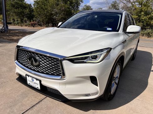 Used 2020 INFINITI QX50 Luxe w/ Navigation Package image 4