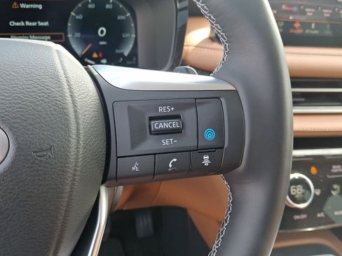 Certified 2025 INFINITI QX60 Sensory w/ Vision Package AWD/4WD image 24