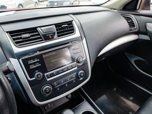 Used 2016 Nissan Altima 2.5 SR FWD image 27