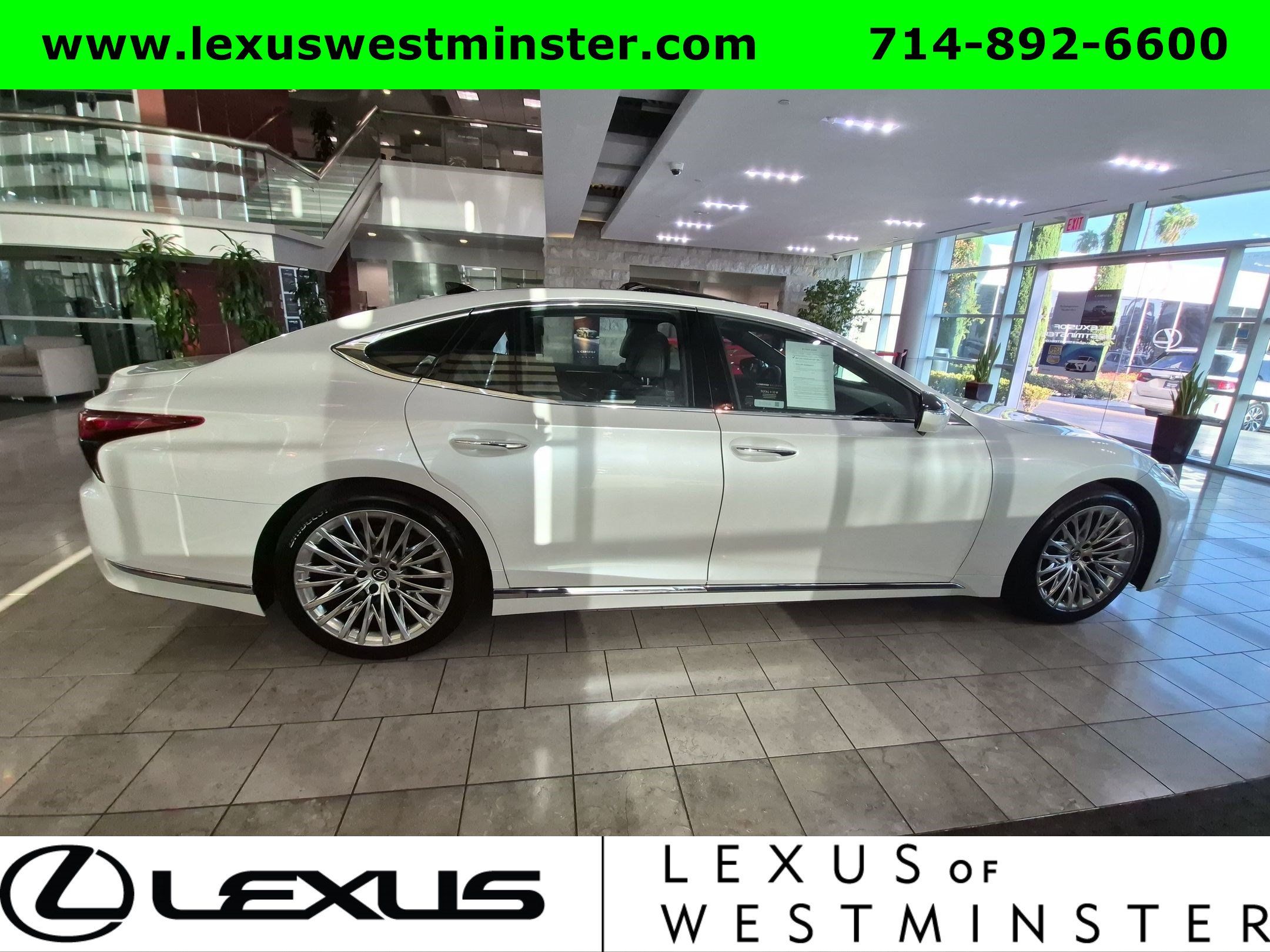 Certified 2025 Lexus LS 500 w/ Interior Upgrade Package RWD image 4