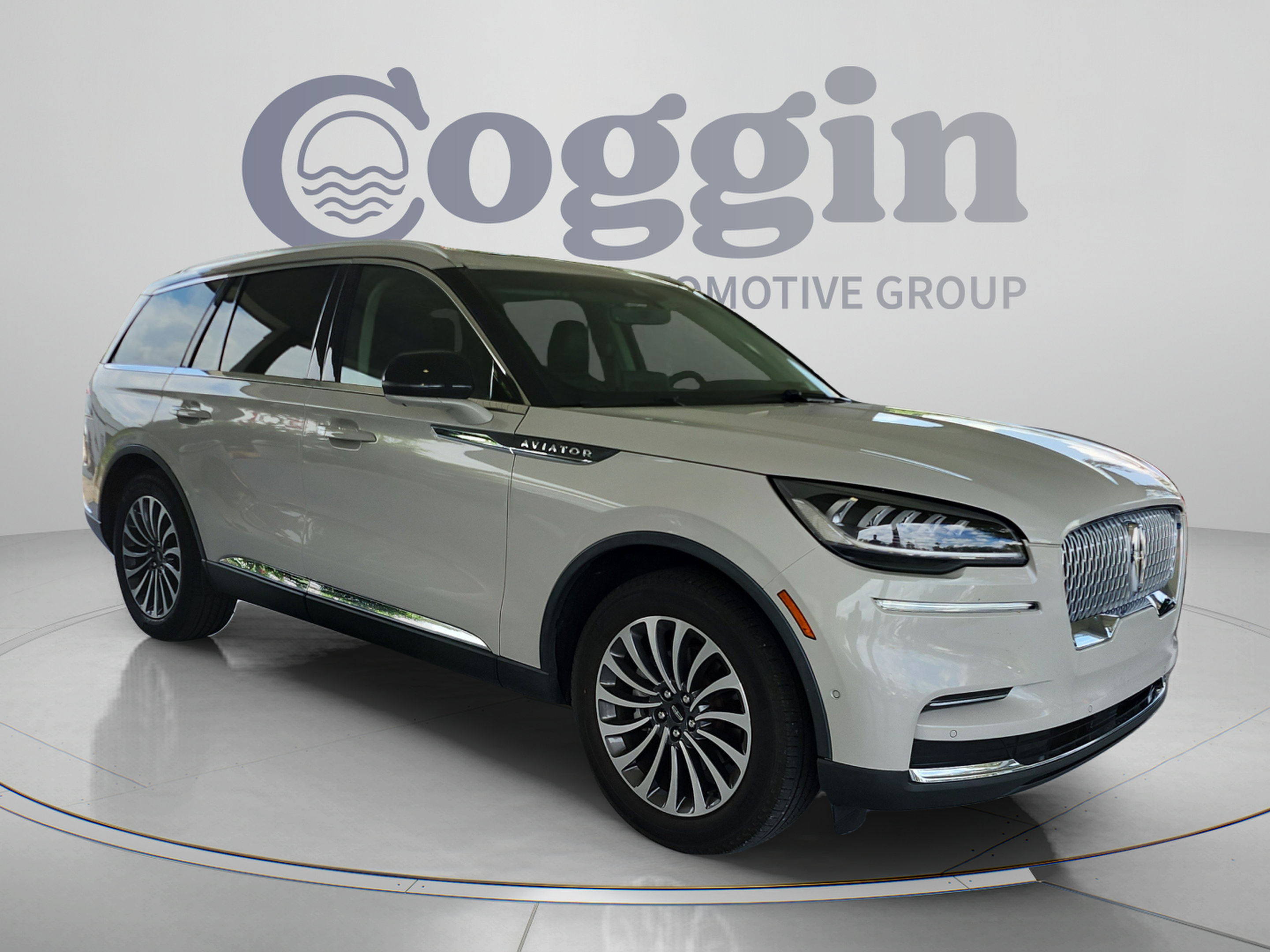 Used 2024 Lincoln Aviator Reserve RWD image 7