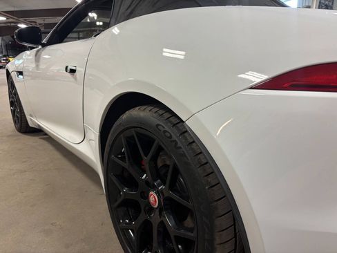 Used 2014 Jaguar F-TYPE Convertible RWD image 12