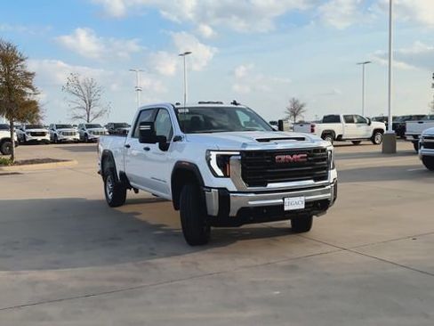 New 2026 GMC Sierra 2500 Pro w/ Convenience Package image 3