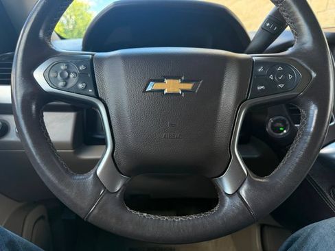 Used 2015 Chevrolet Tahoe LTZ AWD/4WD image 13