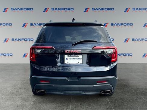 Used 2021 GMC Acadia SLE w/ Driver Convenience Package image 4