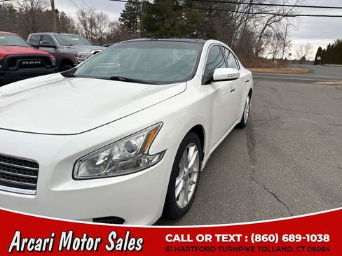 Used 2011 Nissan Maxima 3.5 SV w/ Premium Pkg image 9