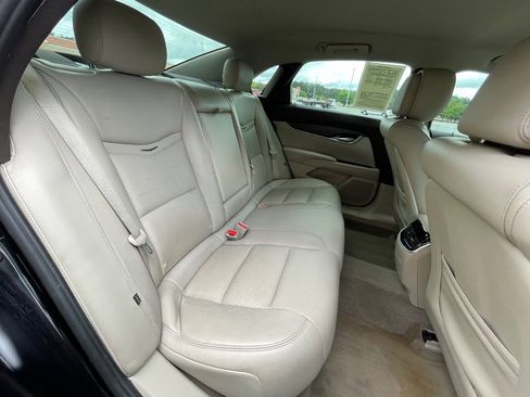 Used 2013 Cadillac XTS FWD image 27