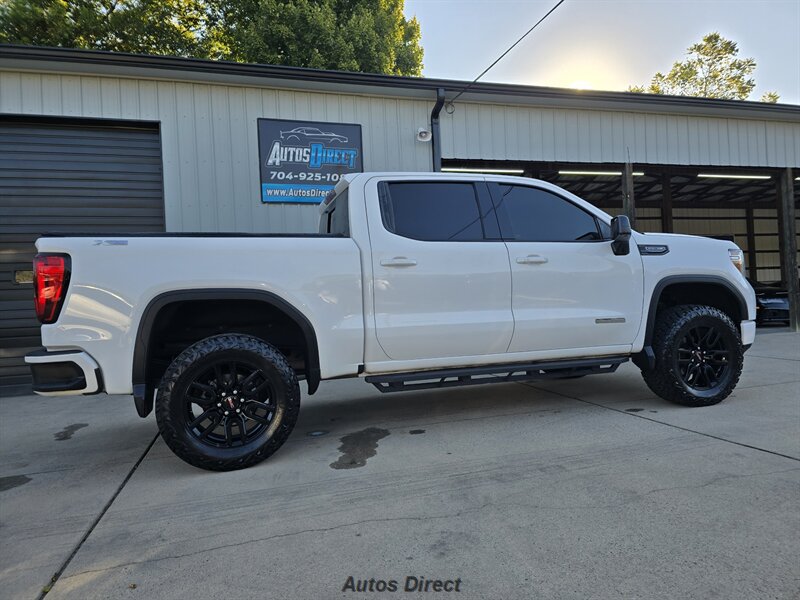 Used 2020 GMC Sierra 1500 Elevation w/ Elevation Value Package AWD/4WD image 13