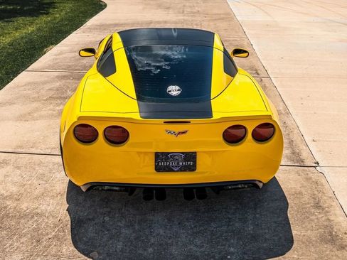 Used 2006 Chevrolet Corvette Z06 w/ Preferred Equipment Group image 21