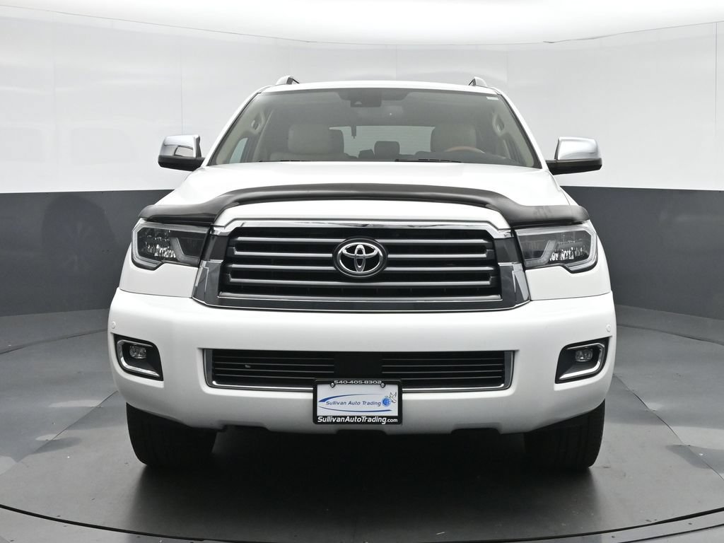 Used 2019 Toyota Sequoia Limited w/ Safety & Convenience Package AWD/4WD image 2