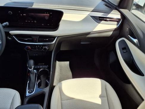 Certified 2025 Buick Encore GX Preferred w/ Advanced Technology Package image 18