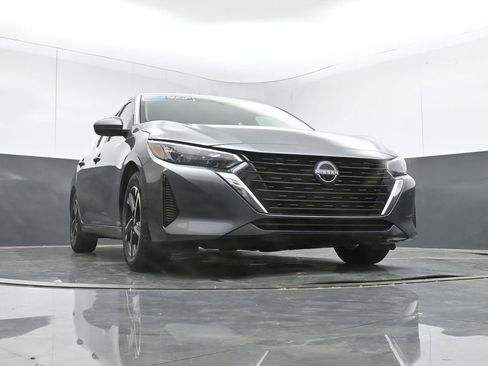 Used 2024 Nissan Sentra SV image 44