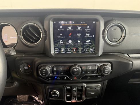 Used 2023 Jeep Wrangler Sahara w/ Cold Weather Group image 20