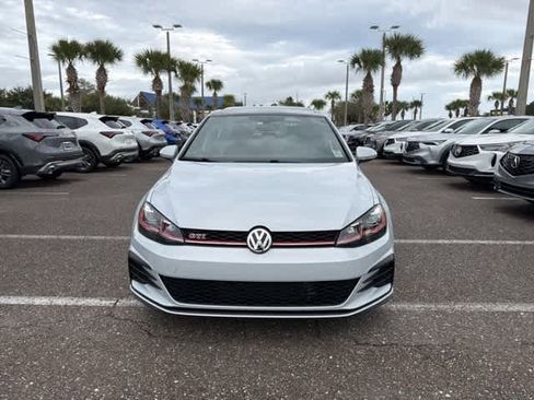 Used 2020 Volkswagen GTI SE image 3