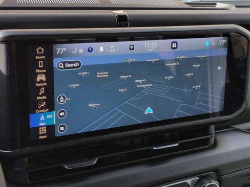 Used 2024 Jeep Wrangler High Altitude image 15