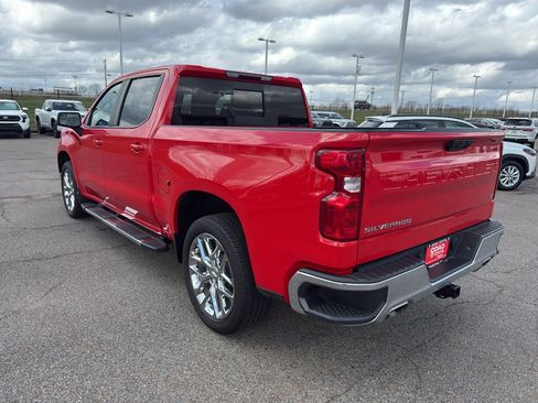 Used 2024 Chevrolet Silverado 1500 LT image 3