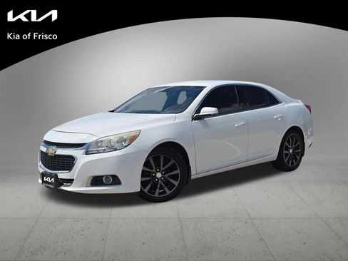 Used 2014 Chevrolet Malibu LT FWD image 1