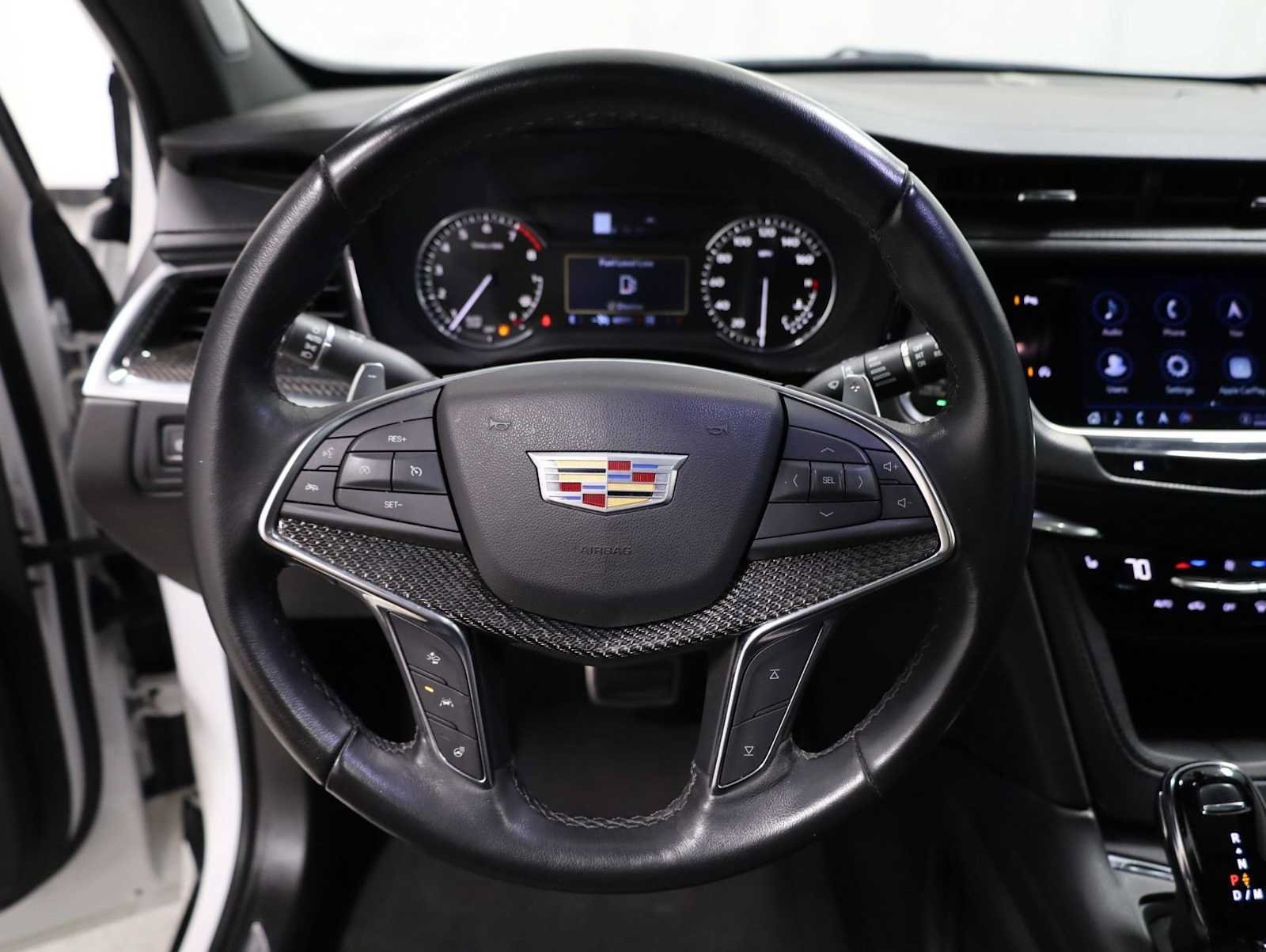 Used 2023 Cadillac XT5 Sportv w/ LPO, Floor Liner Package AWD/4WD image 23