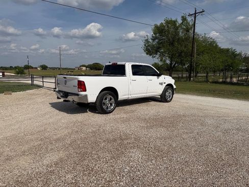 Used 2019 RAM 1500 Big Horn image 4