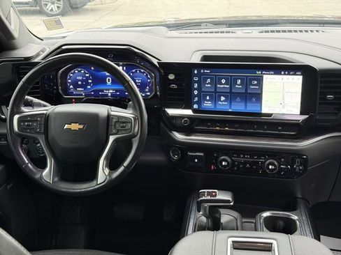 Used 2022 Chevrolet Silverado 1500 LTZ w/ Technology Package image 20