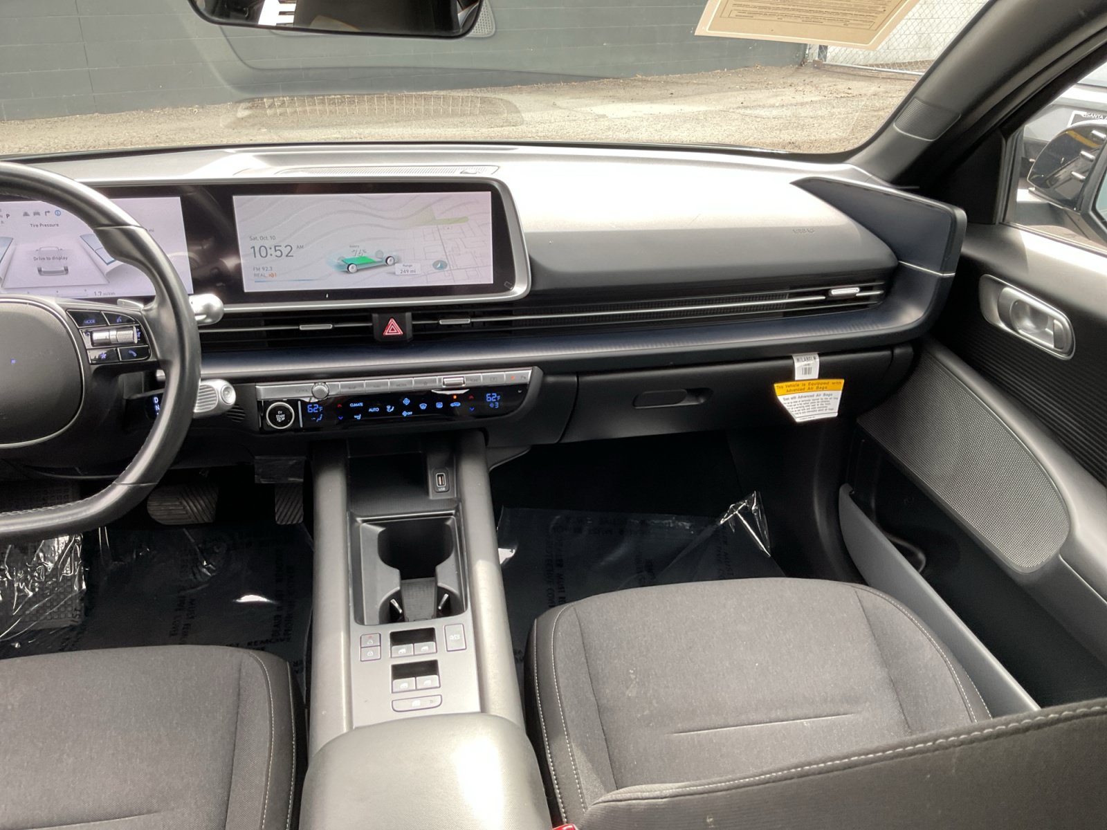Used 2024 Hyundai Ioniq 6 SE RWD image 16