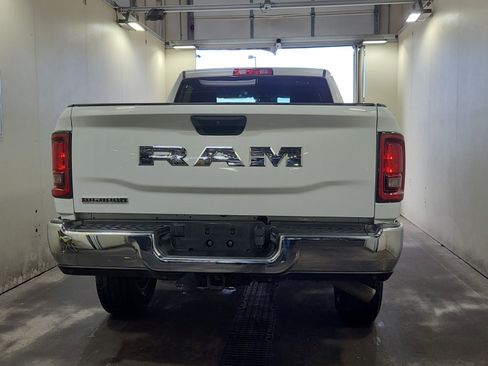 Used 2025 RAM 2500 Big Horn AWD/4WD image 5