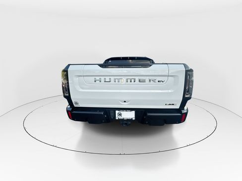 Used 2024 GMC Hummer EV 3X AWD/4WD image 7
