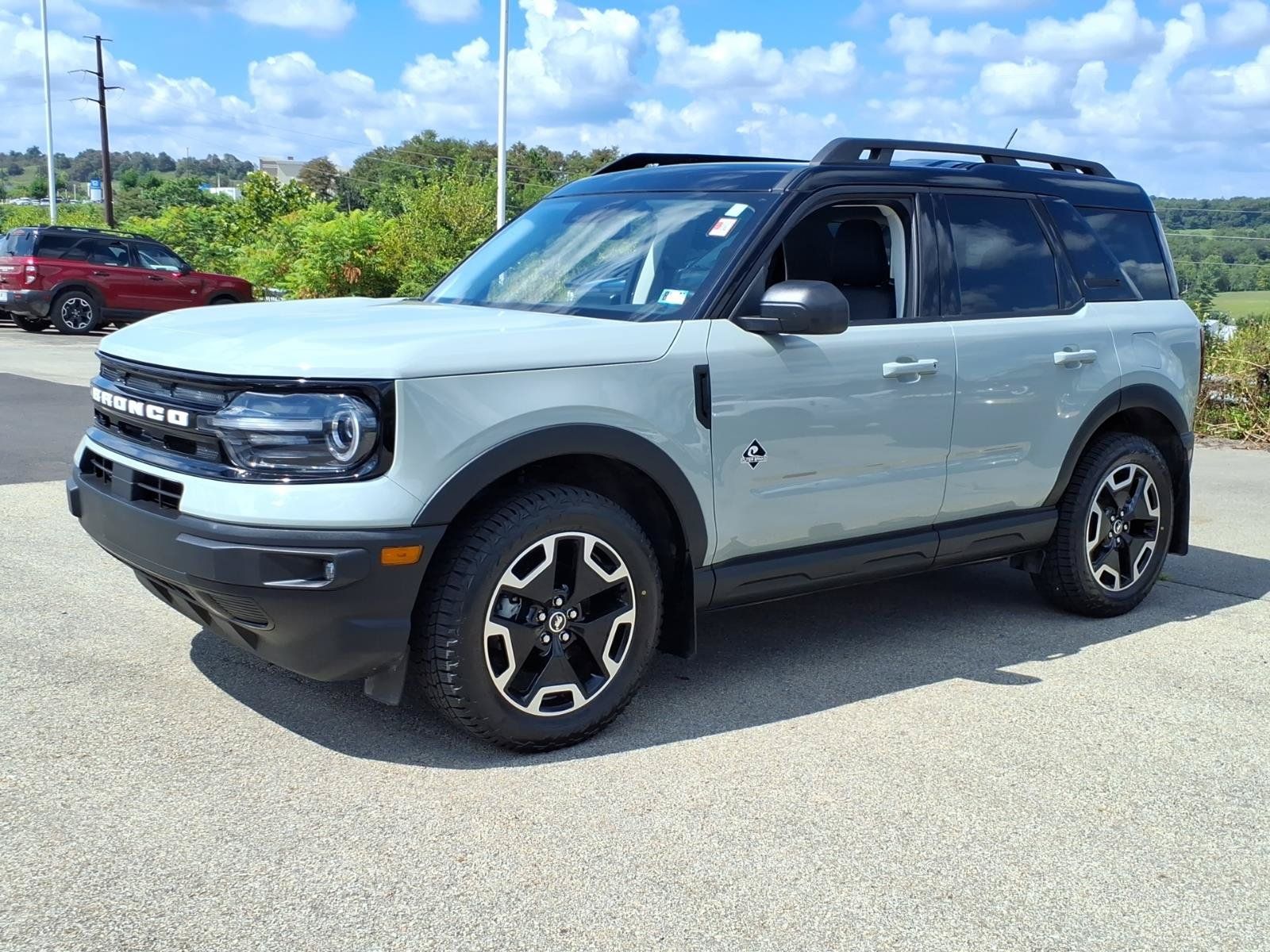 Certified 2024 Ford Bronco Sport Outer Banks w/ Tech Package AWD/4WD image 3