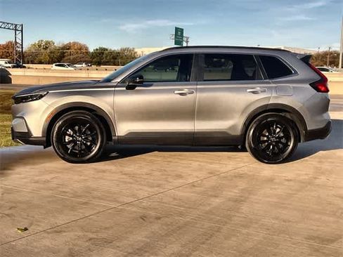 Certified 2025 Honda CR-V Sport image 4