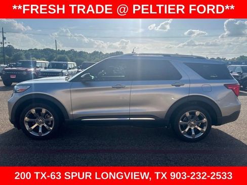 Used 2020 Ford Explorer Platinum w/ Premium Technology Package AWD/4WD image 4