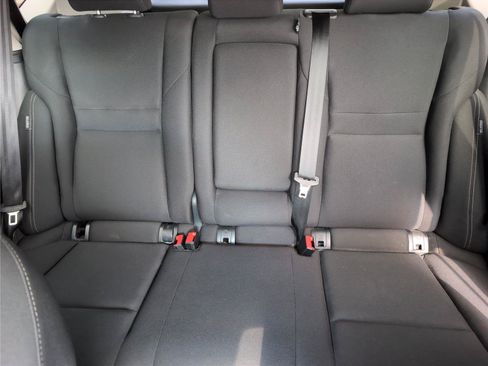 Used 2024 Nissan Rogue S AWD/4WD image 32