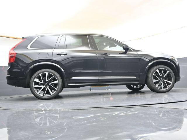 Used 2023 Volvo XC90 B6 Plus w/ Protection Package Premier AWD/4WD image 36